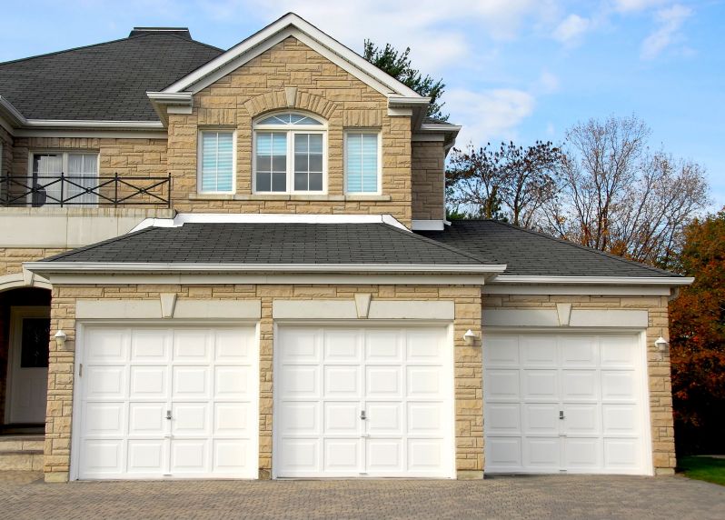 The Benefit of Professional Overhead Garage Doors Installation in Honolulu