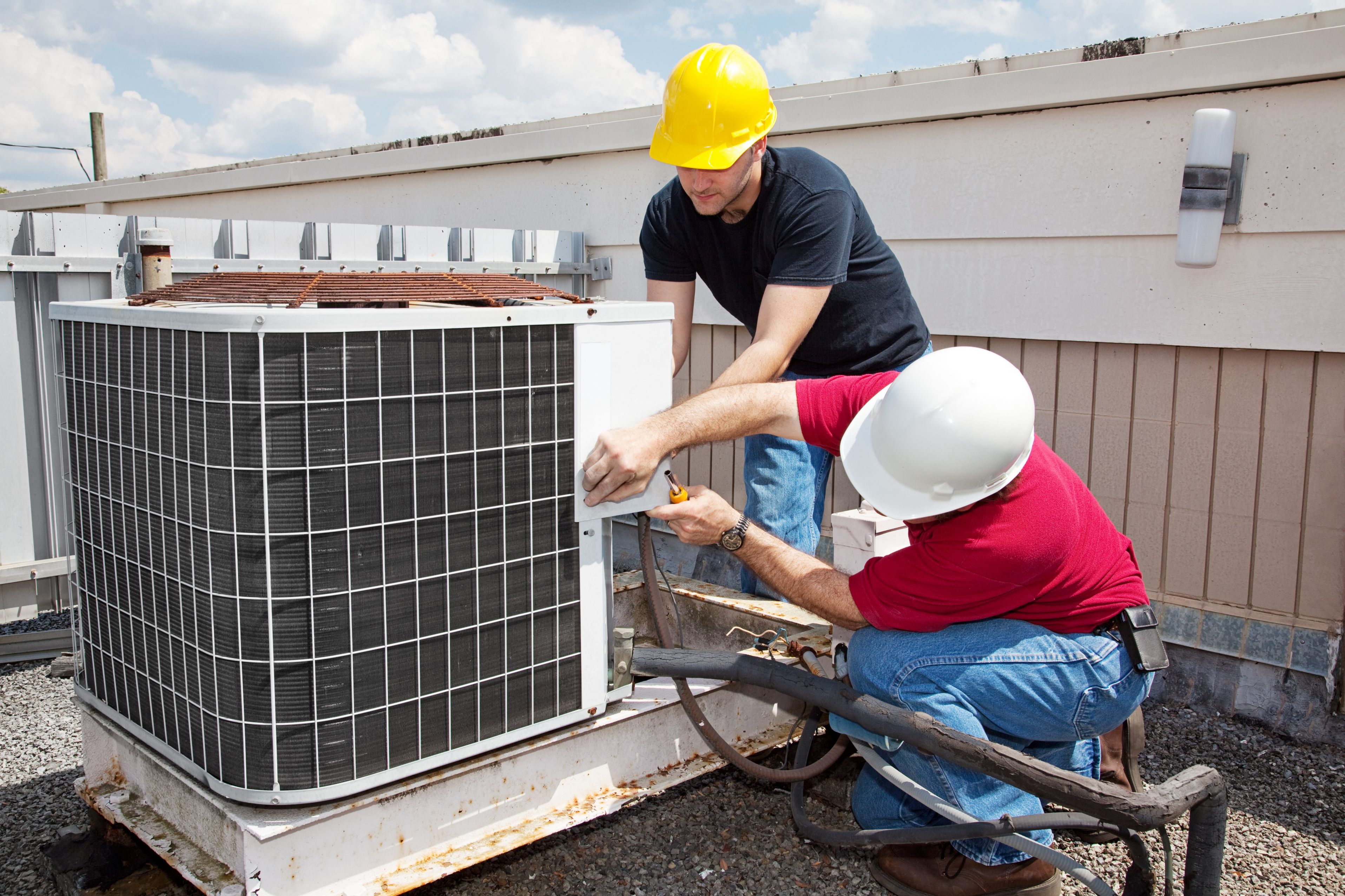 Do You Need to Schedule an Air Conditioning Repair in Huntsville, AL? Maybe it Is Time to Replace Your AC